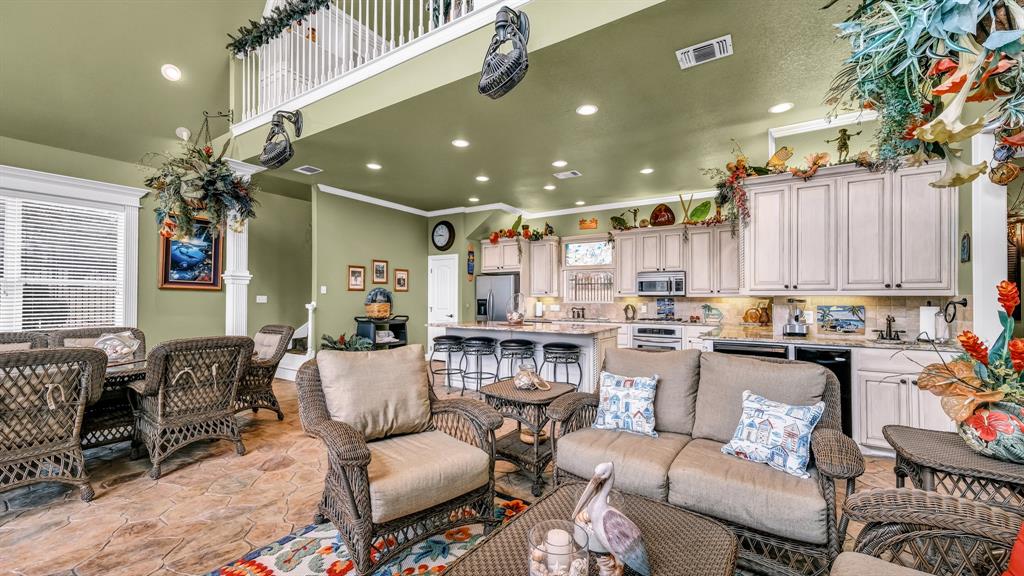 115 Autumn Springs Court Property Photo 33