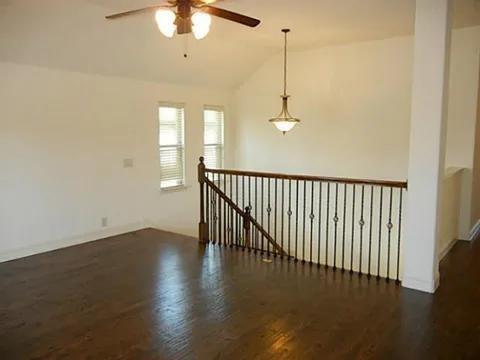 2320 Lynbridge Circle Property Photo 13