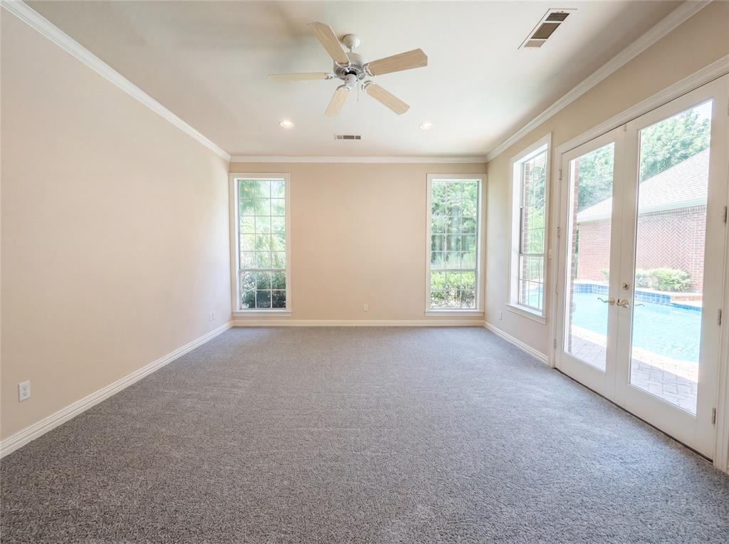 2533 Vista Creek Court Property Photo 10