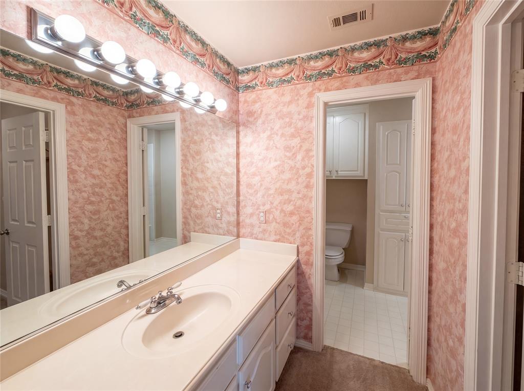 2533 Vista Creek Court Property Photo 18