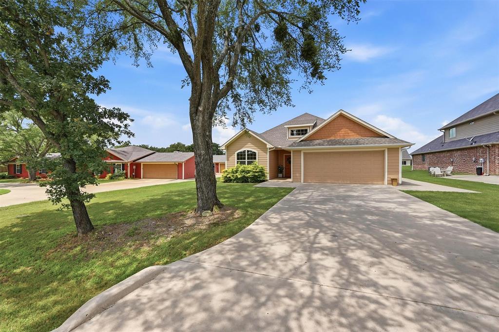 114 Sequoya Drive Property Photo 3
