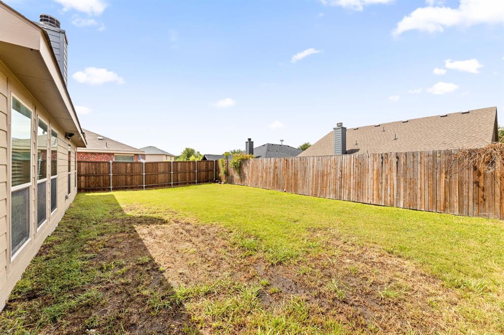 1011 Meadow Green Court Property Photo 26