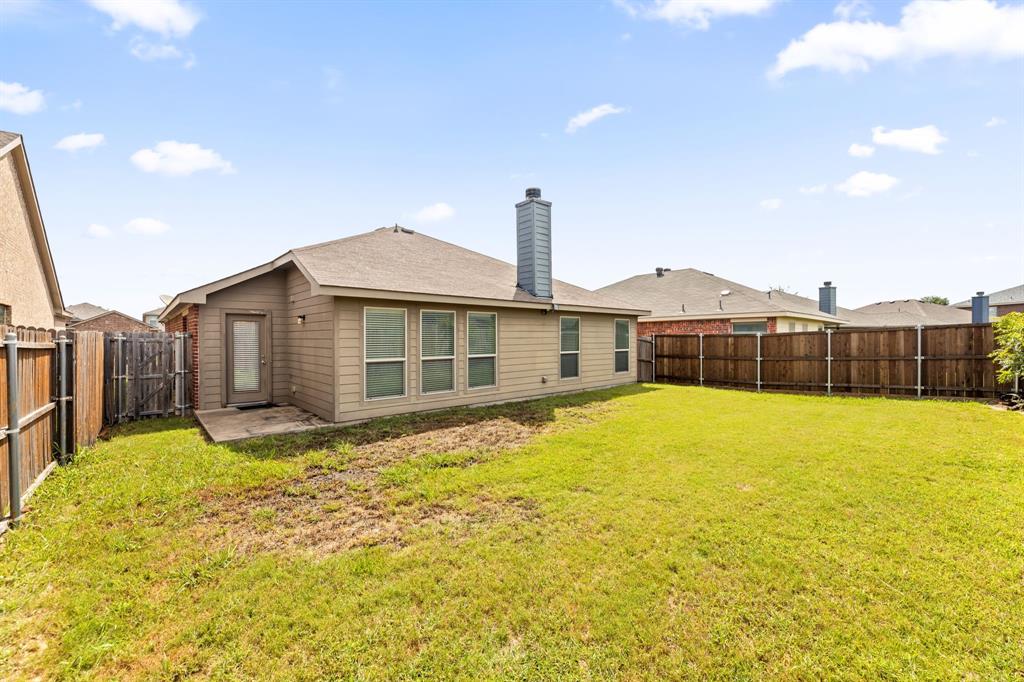 1011 Meadow Green Court Property Photo 27