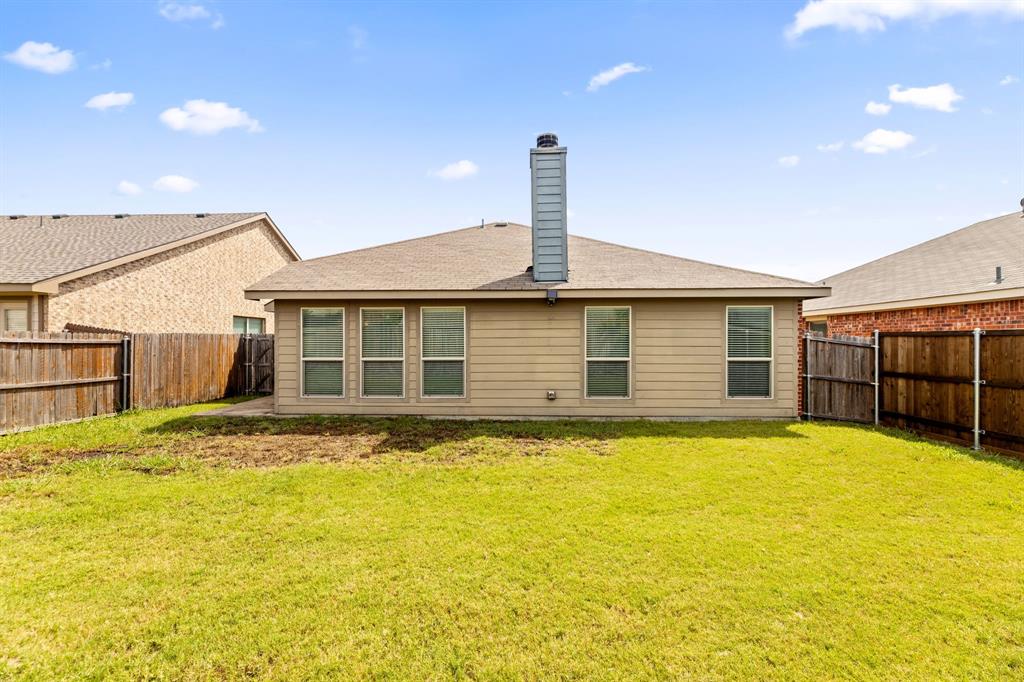 1011 Meadow Green Court Property Photo 28