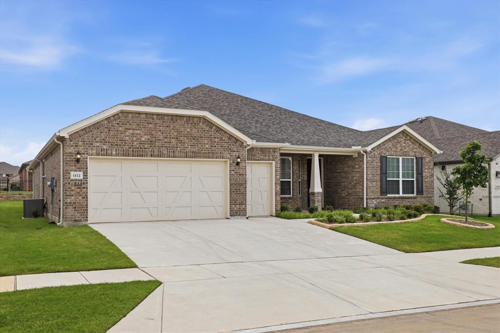 1112 Cornerstone Drive Property Photo 1