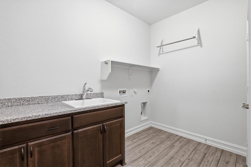 1112 Cornerstone Drive Property Photo 31