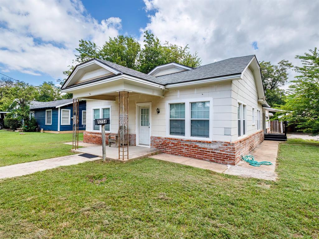 1714 8th Street Property Photo 1