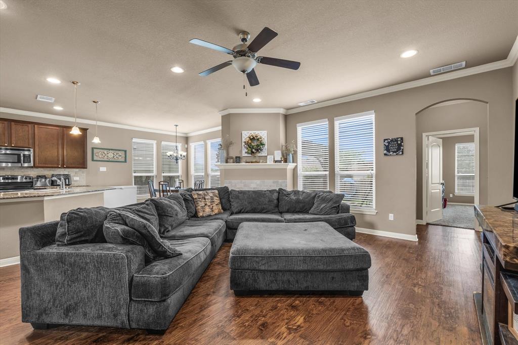 10828 Aurora Drive Property Photo 24