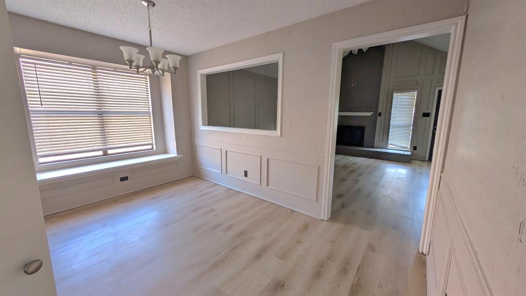 2013 Arles Lane Property Photo 4
