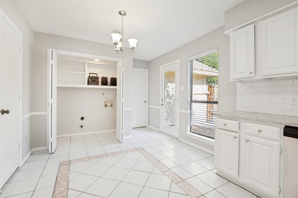 2013 Arles Lane Property Photo 8