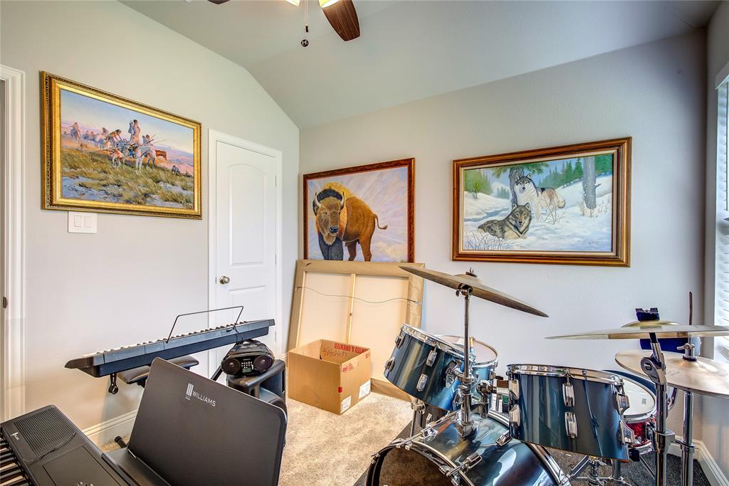 6405 Graceland Drive Property Photo 20