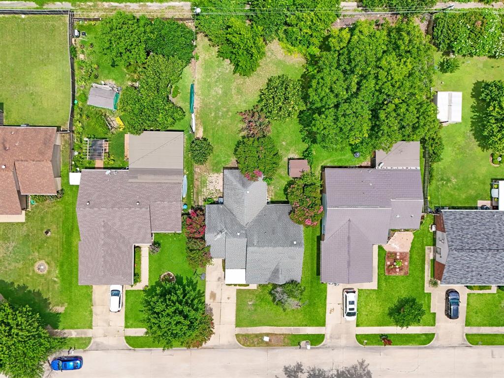524 Carl C Senter Street Property Photo 6