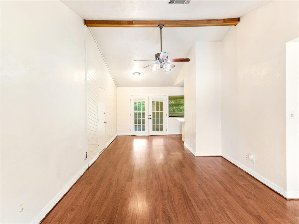 524 Carl C Senter Street Property Photo 11