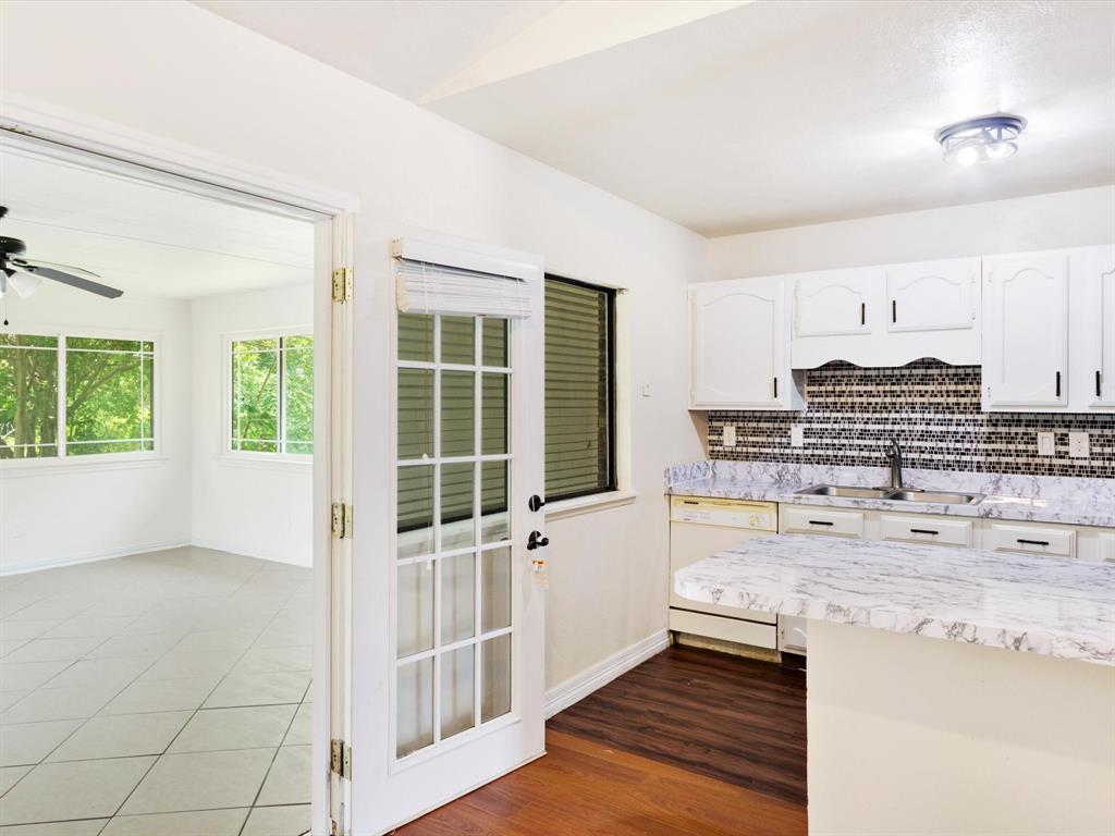524 Carl C Senter Street Property Photo 15