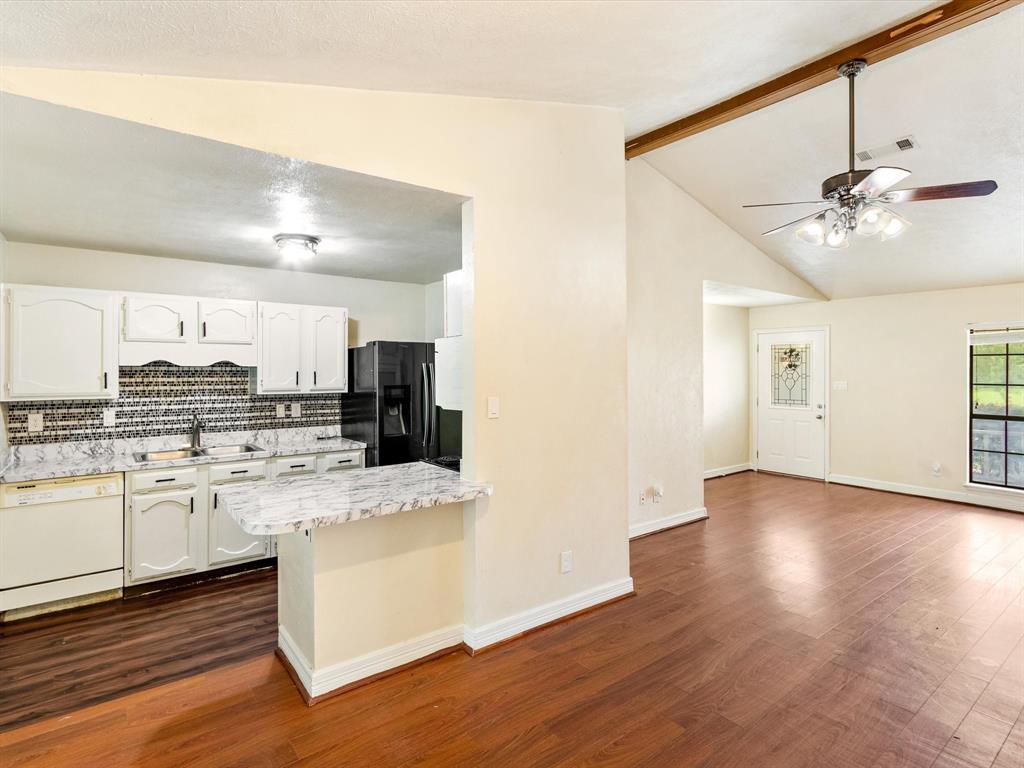 524 Carl C Senter Street Property Photo 16