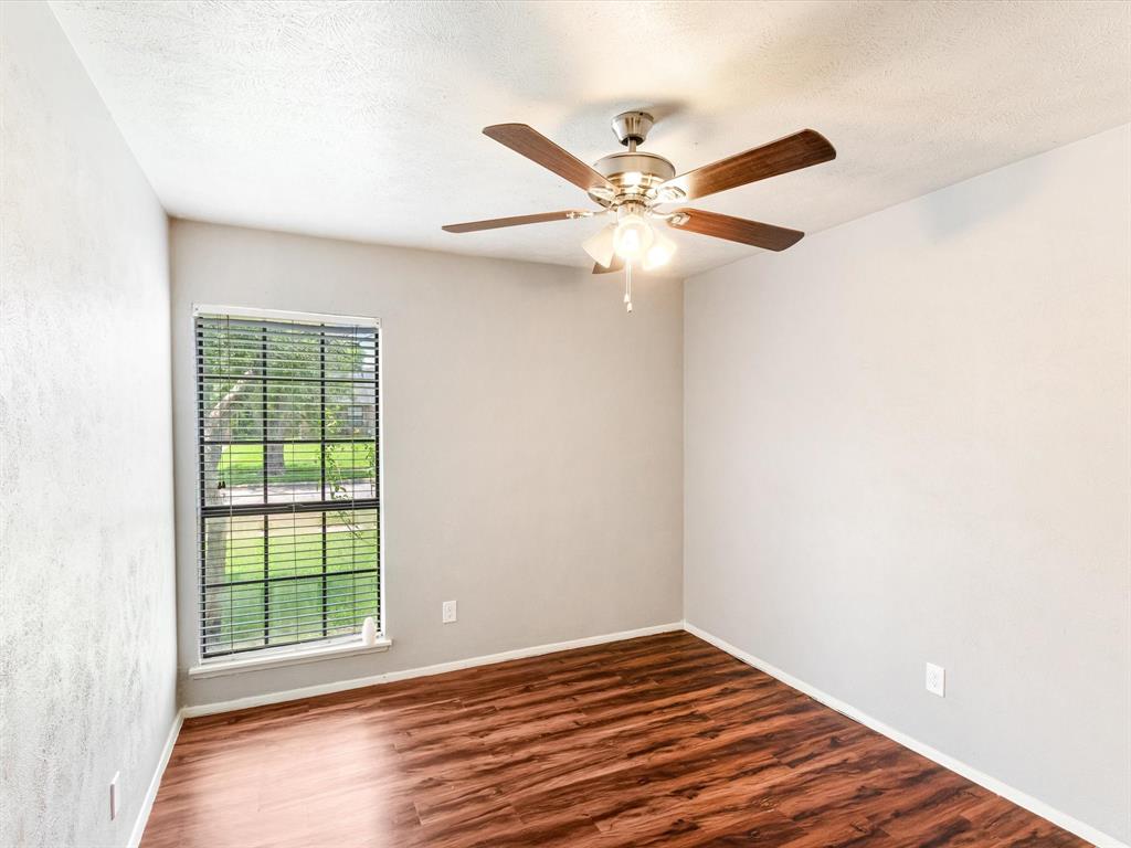 524 Carl C Senter Street Property Photo 23