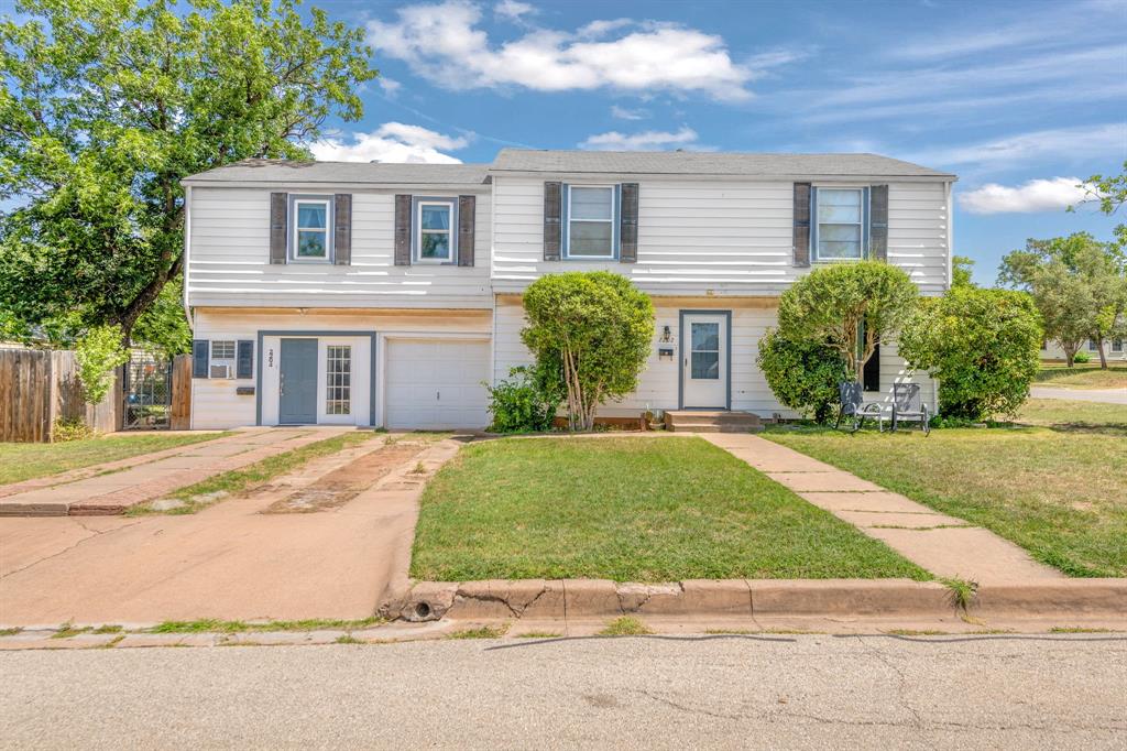 2202 And 2204 S 12th Street Property Photo 1
