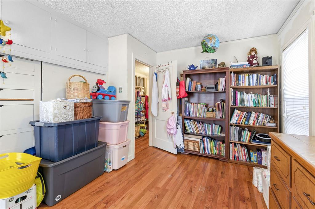 2202 And 2204 S 12th Street Property Photo 35