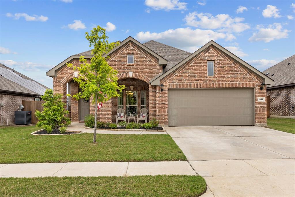 1084 Imperial Eagle Road Property Photo 2