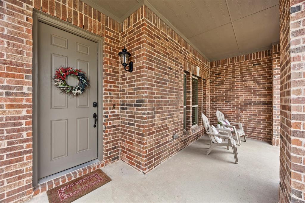 1084 Imperial Eagle Road Property Photo 5