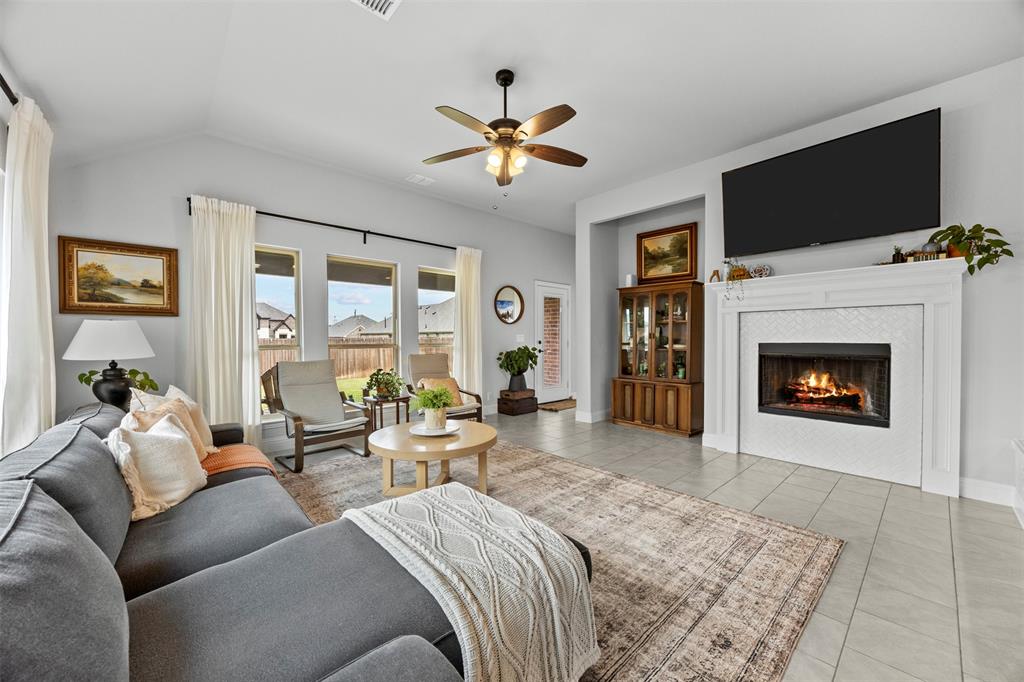 1084 Imperial Eagle Road Property Photo 18