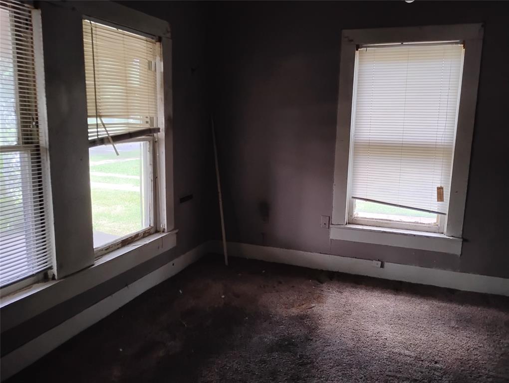 624 W Morton Street Property Photo 7