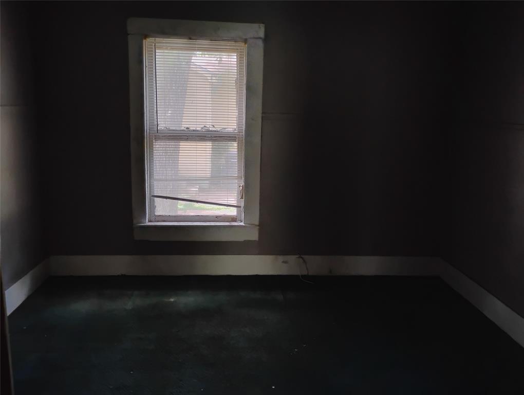 624 W Morton Street Property Photo 8