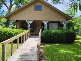 624 W Morton Street Property Photo 16