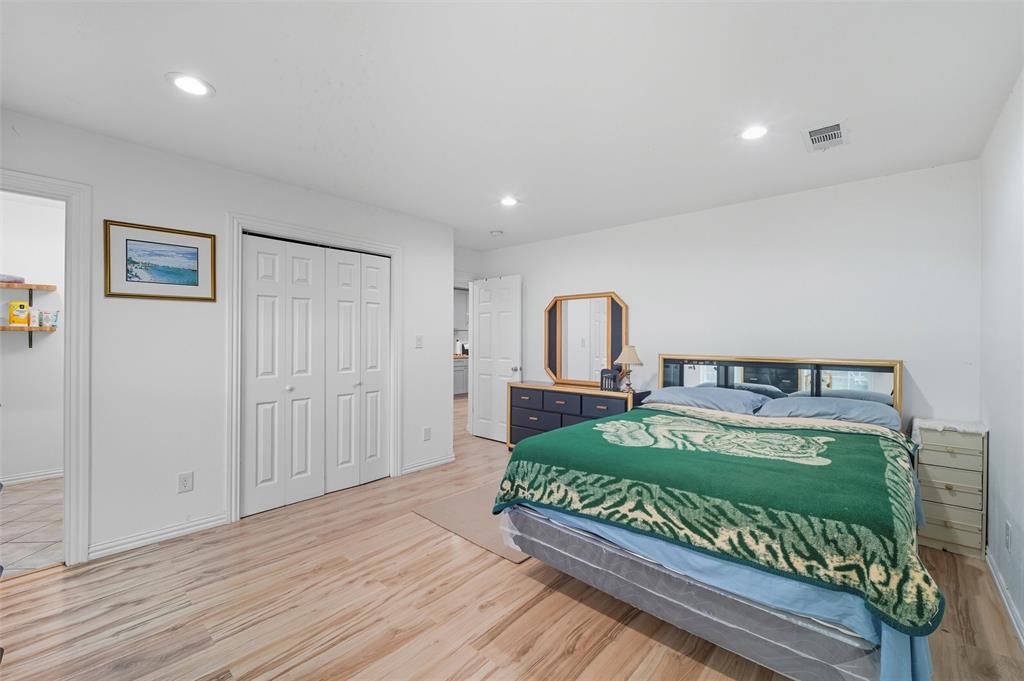 2522 W Jefferson Boulevard Property Photo 13