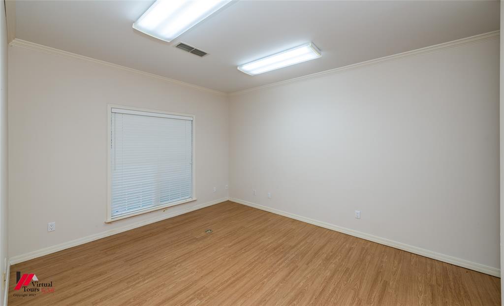 1580 Machen Drive Property Photo 38