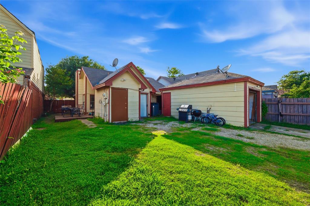10464 Woodleaf Drive Property Photo 23
