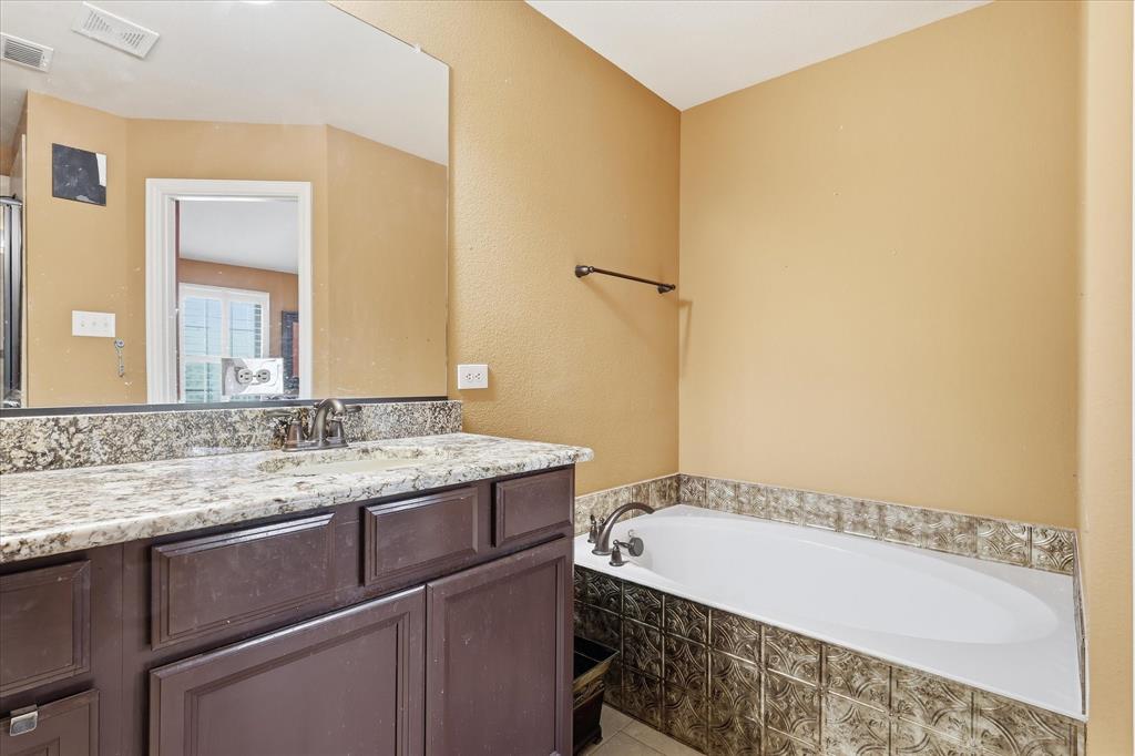 399 Dublin Street Property Photo 22