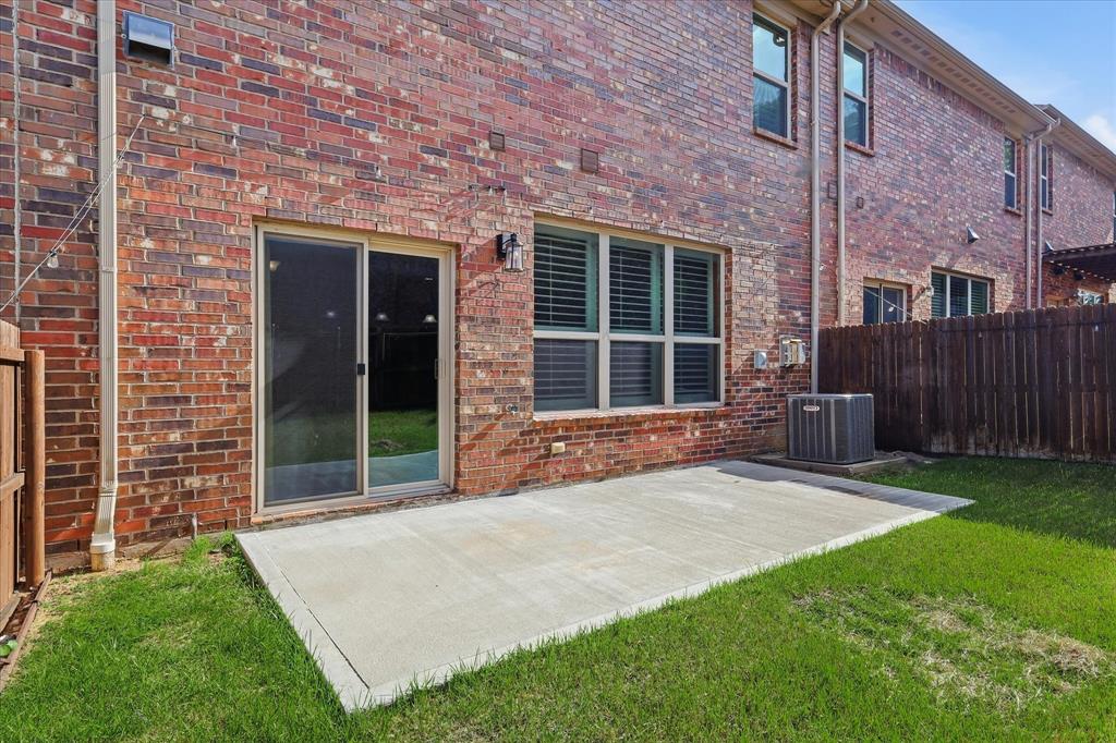 399 Dublin Street Property Photo 33
