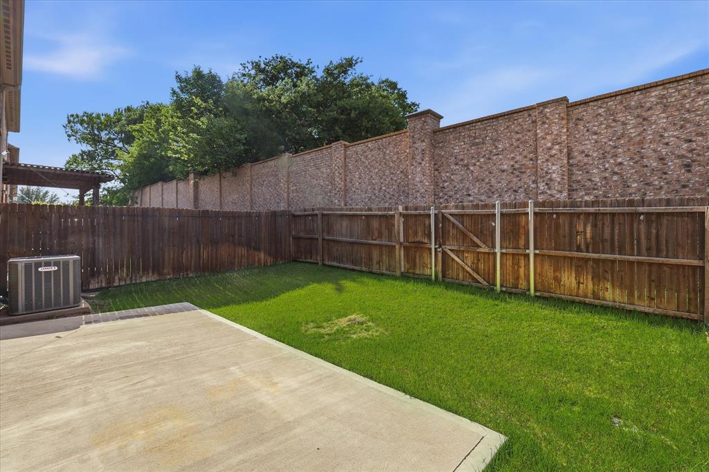 399 Dublin Street Property Photo 34