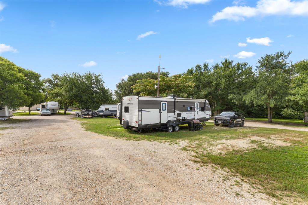 4908 State Highway 16 Property Photo 35