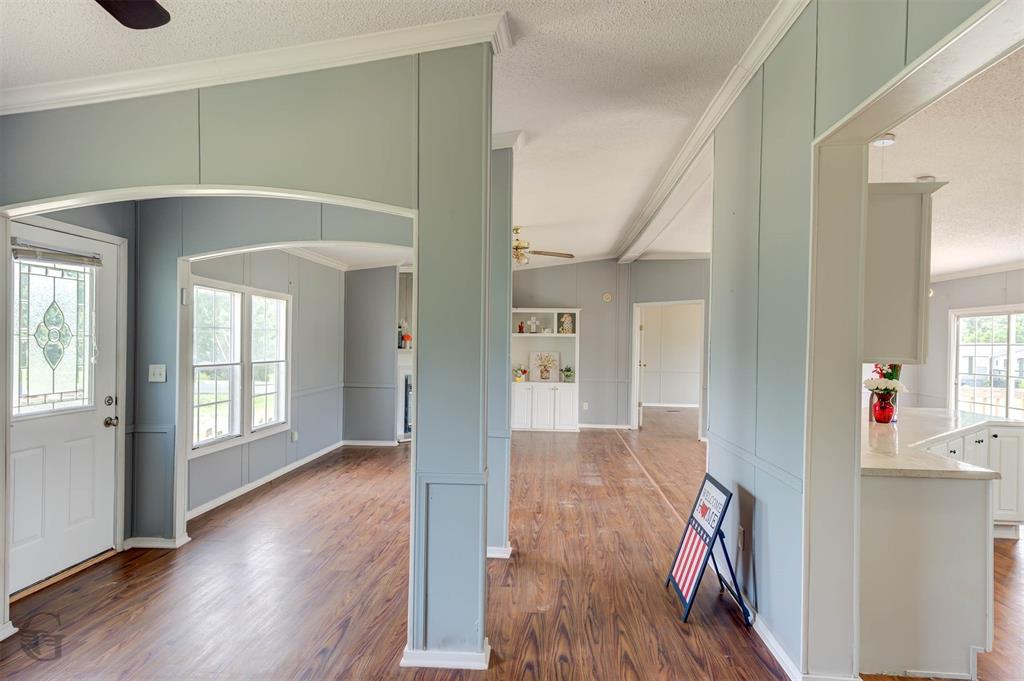 6935 Rosewood Oak Drive Property Photo 2