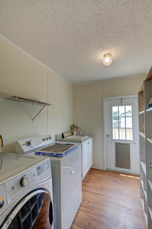6935 Rosewood Oak Drive Property Photo 22