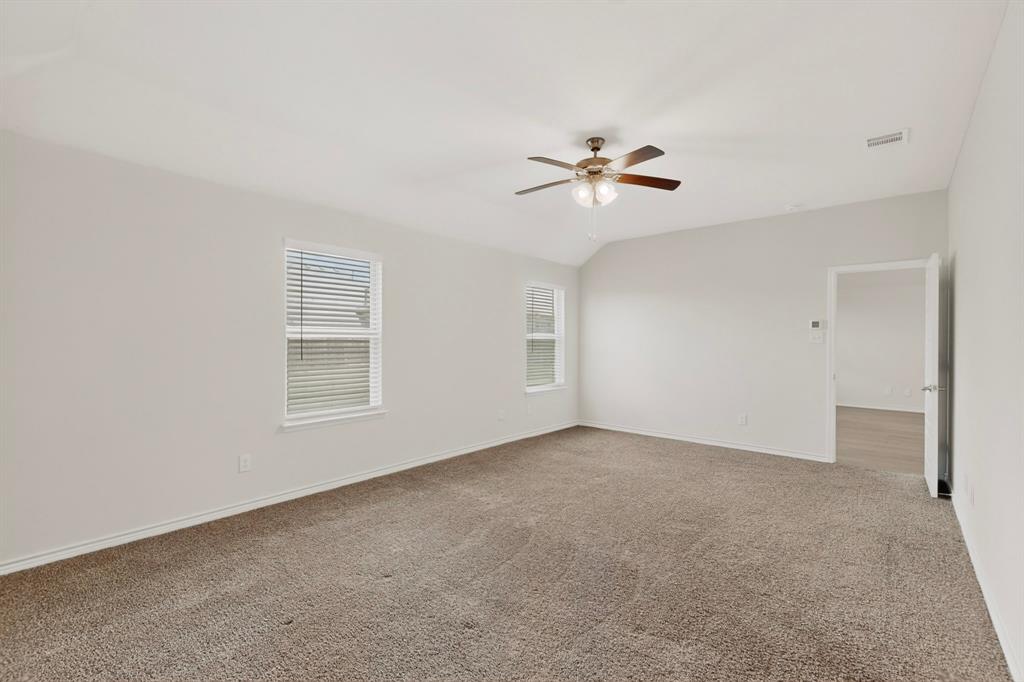 430 Forestridge Drive Property Photo 18
