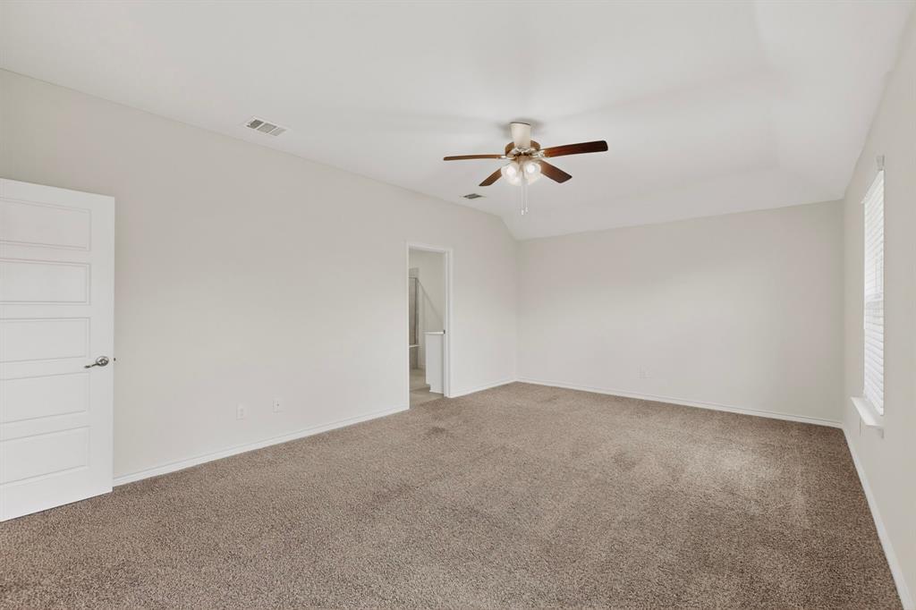 430 Forestridge Drive Property Photo 19
