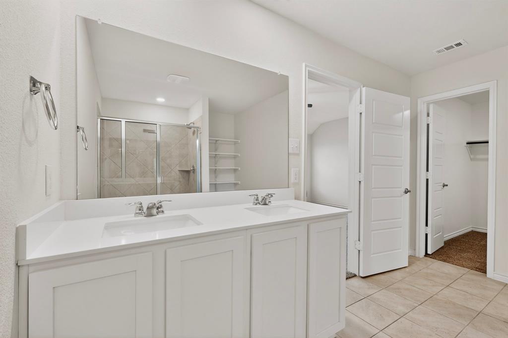 430 Forestridge Drive Property Photo 20