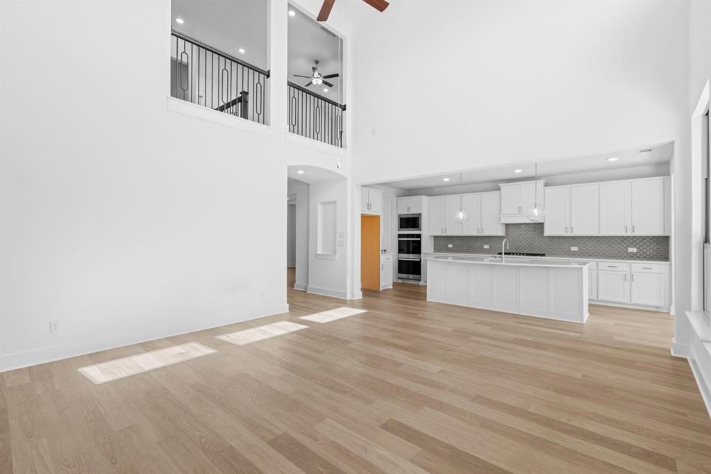 212 Barnwood Property Photo 14