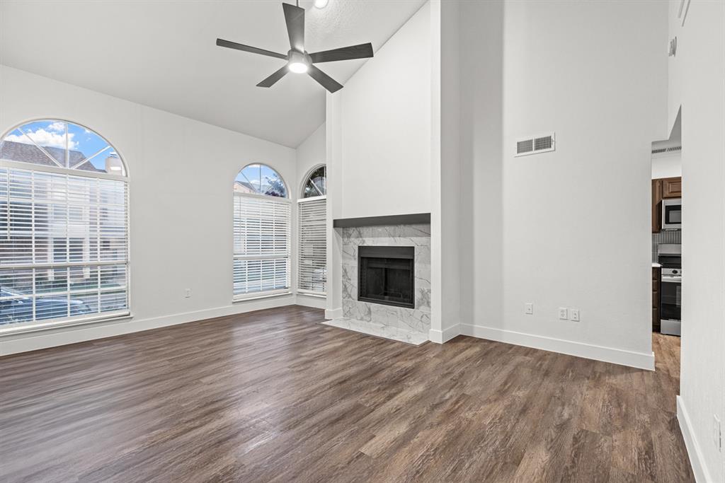 13207 Woodbend Lane Property Photo 2