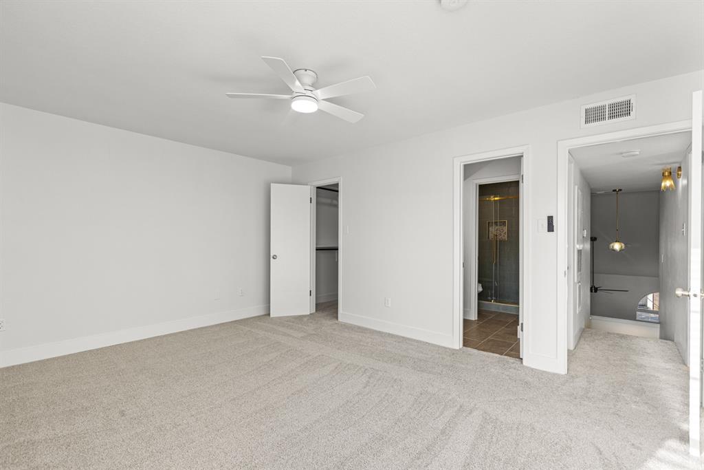 13207 Woodbend Lane Property Photo 17