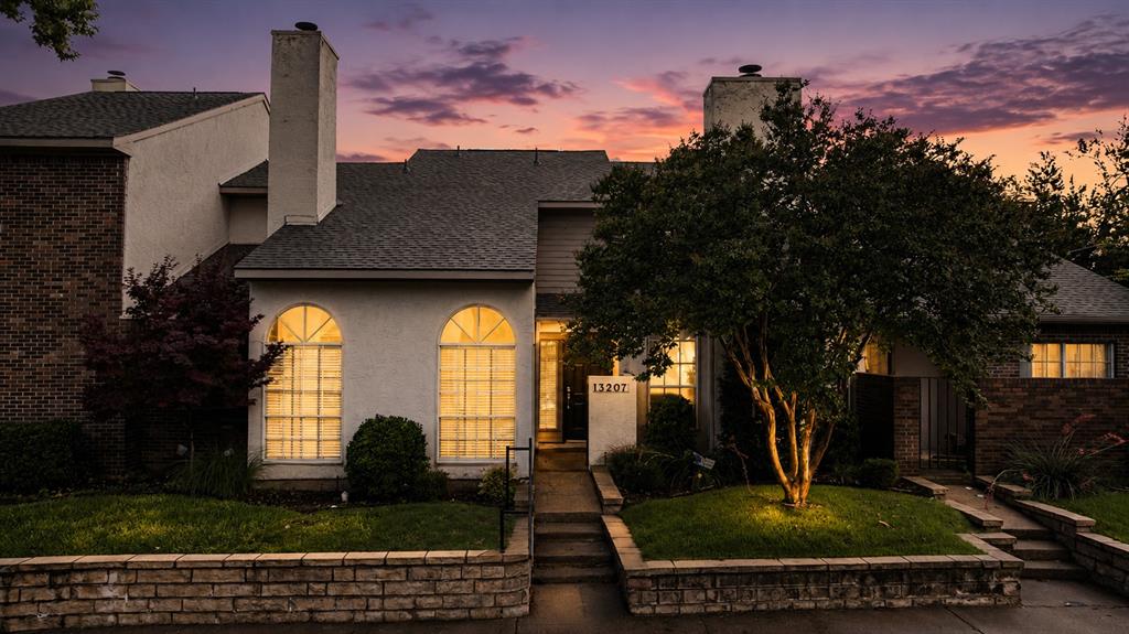13207 Woodbend Lane Property Photo 27