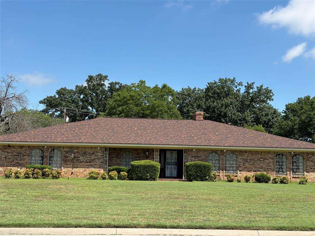 1210 W Westhill Drive Property Photo 1