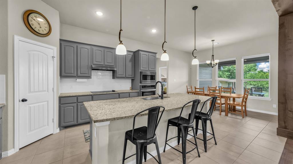 1021 Boulder Road Property Photo 8