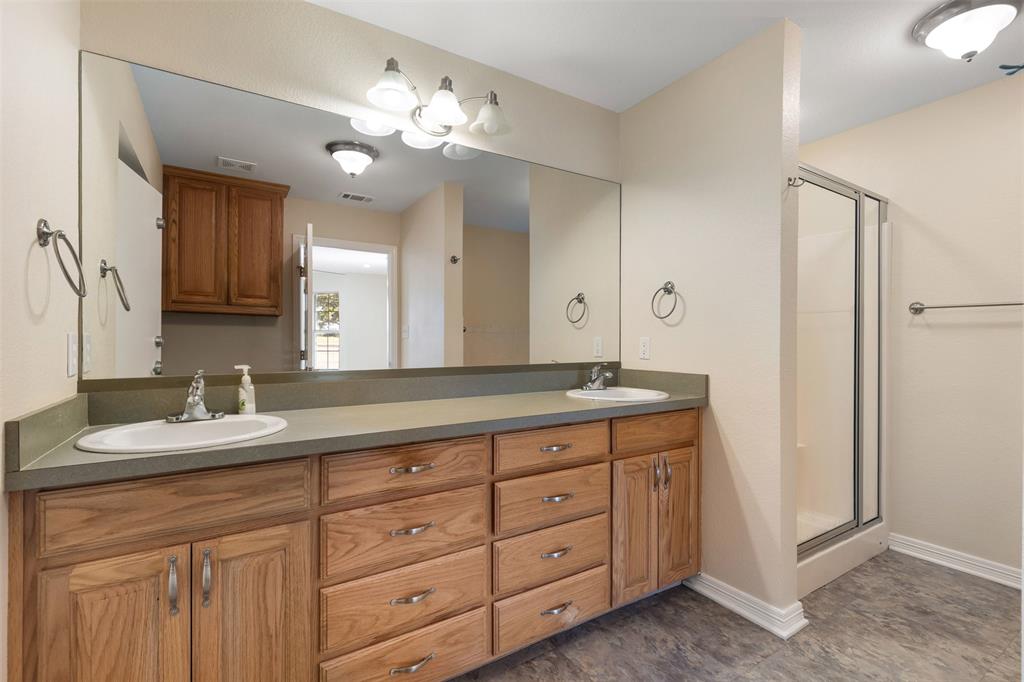 251 Denton Road Property Photo 10
