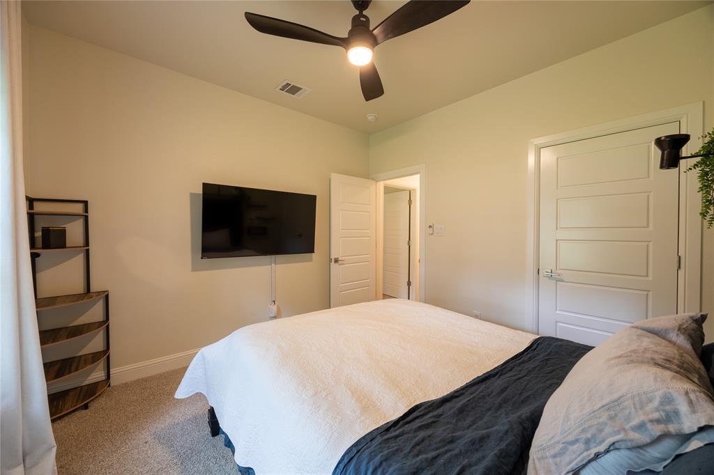 354 Glade Valley Property Photo 12