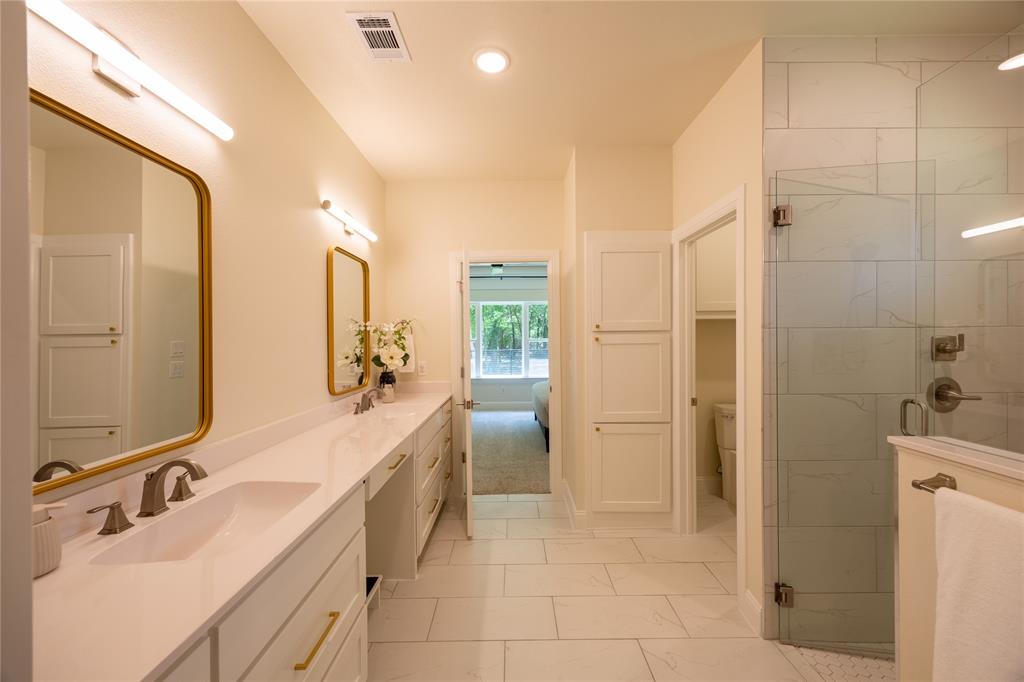 354 Glade Valley Property Photo 18