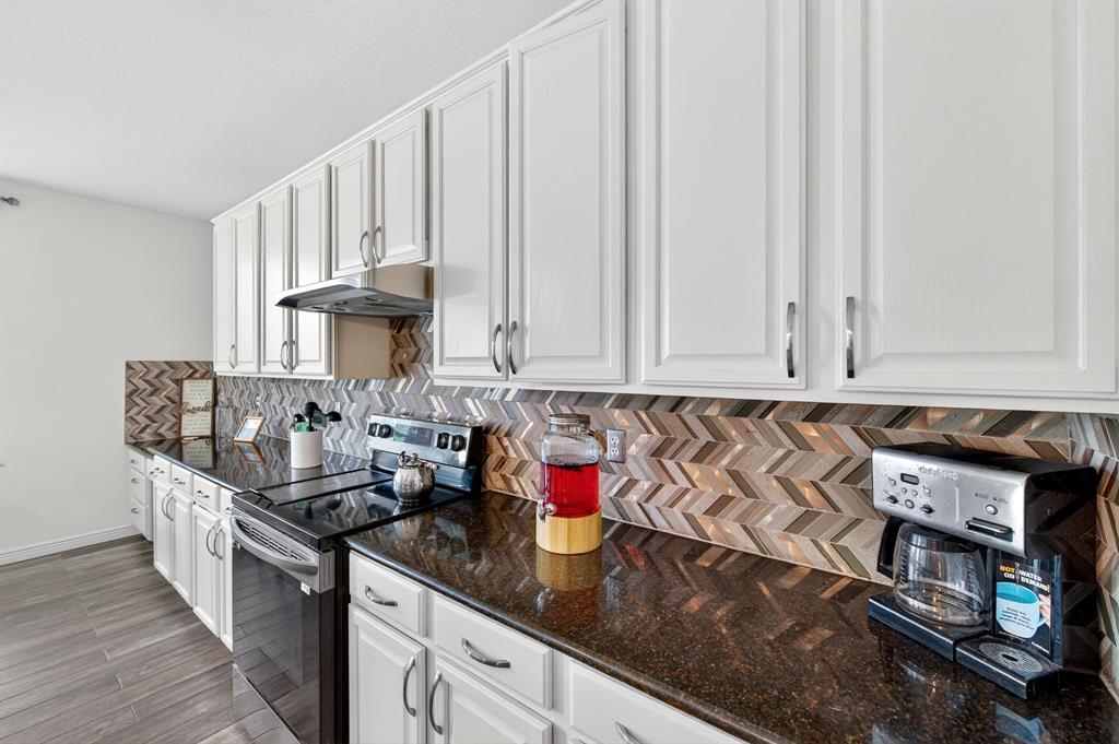 1503 Quail Ridge Drive Property Photo 12